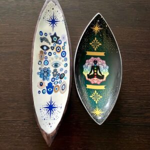 Kovinski ali leseni podstavek za dišeče palčke